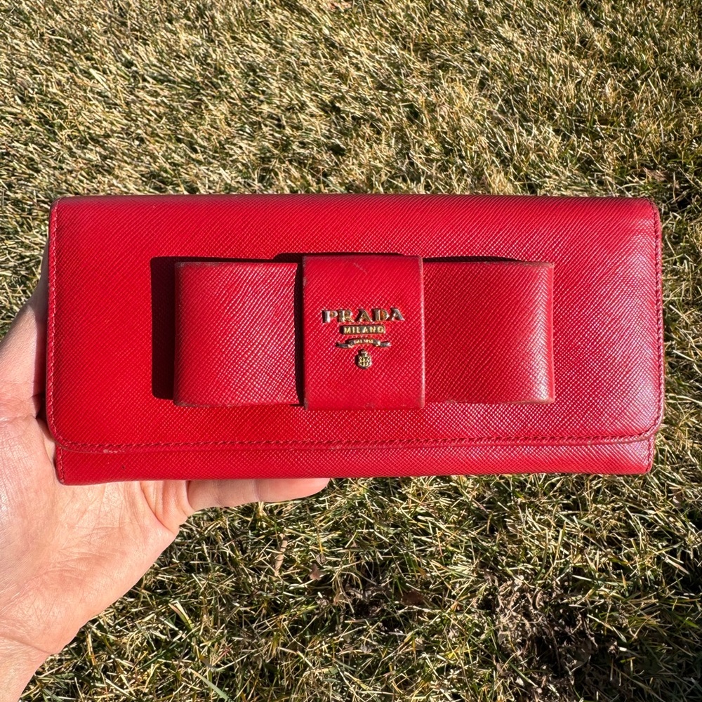 PRADA Saffiano Fiocco Bow Continental Wallet Fuoco Red